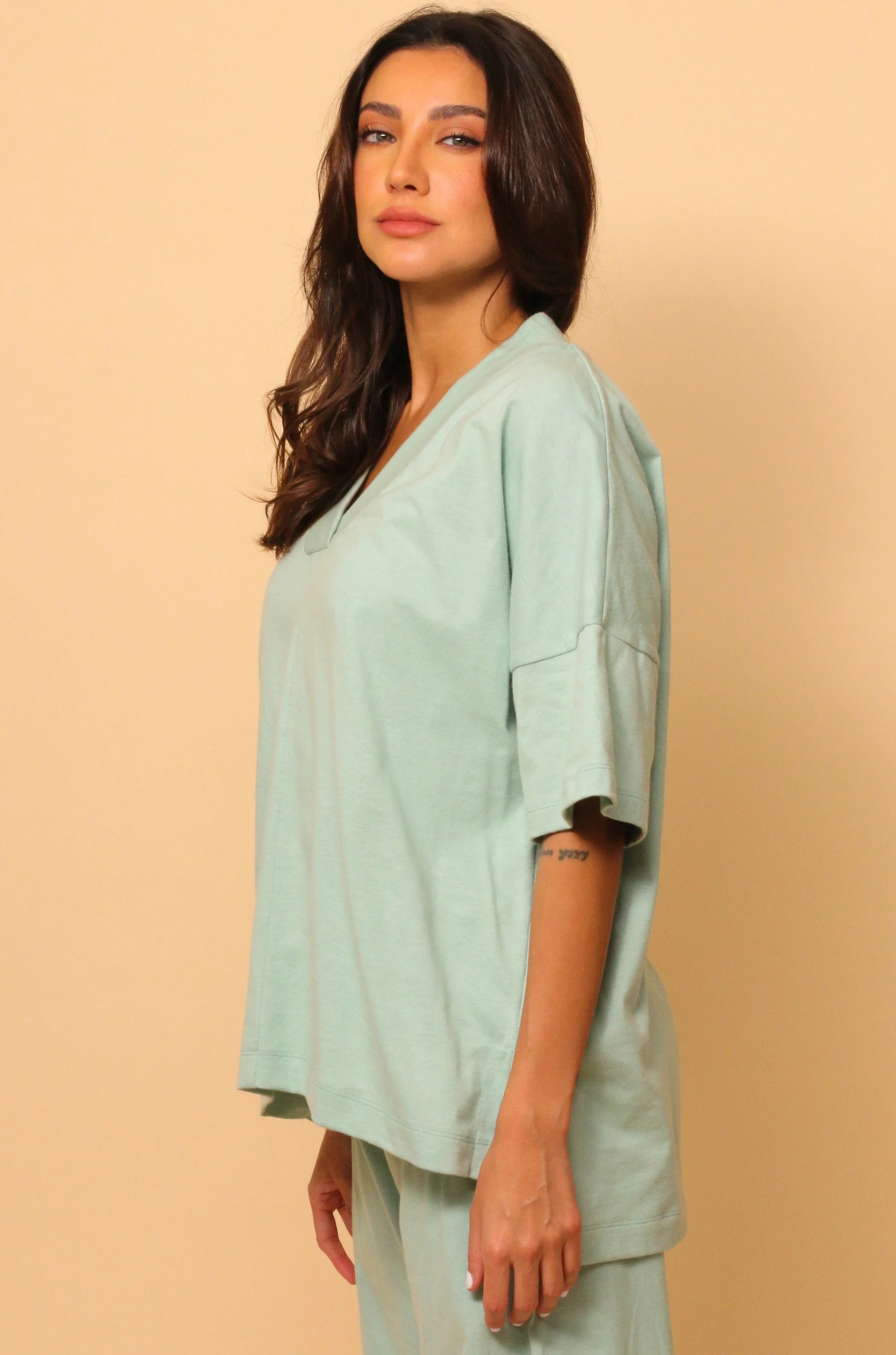 Women's Allergy-Free Victoria V-neck Oversized Top