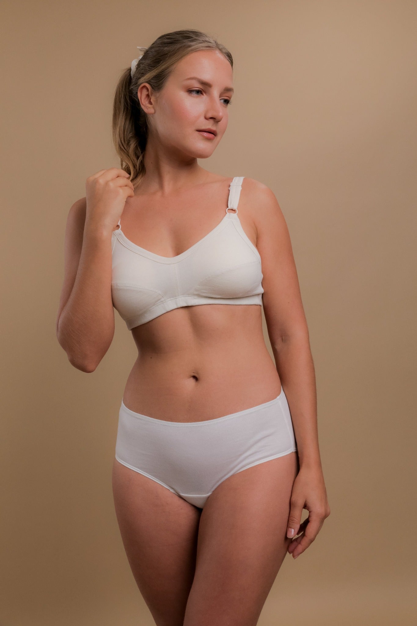 Cottonique Women's Hypoallergenic Side-Tie Bra Made from 100% Organic  Cotton (38C, Natural) at  Women's Clothing store