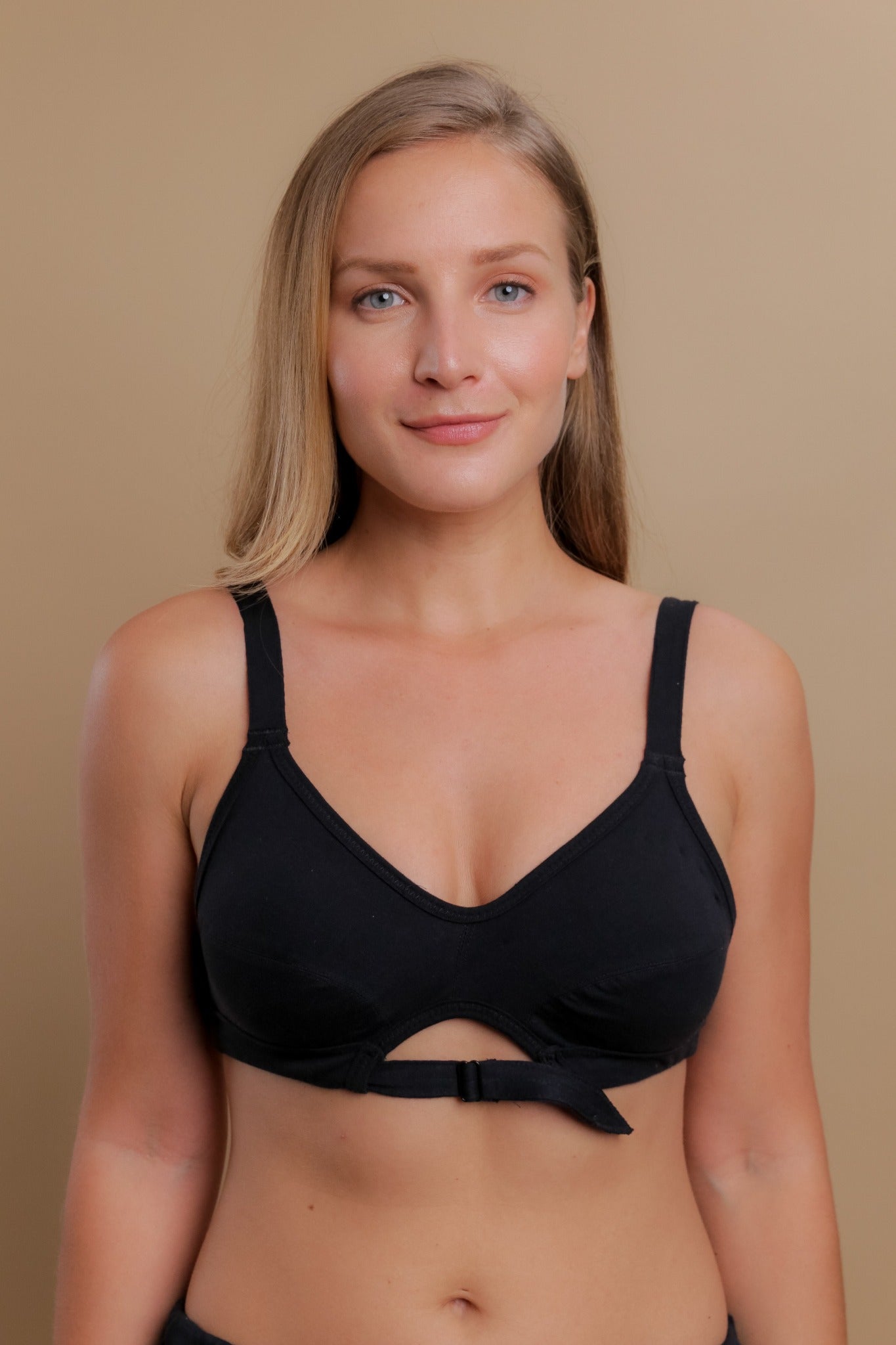Cottonique Women's Hypoallergenic Slimfit Pullover Bra Made from 100%  Organic Cotton (6, Black) at  Women's Clothing store